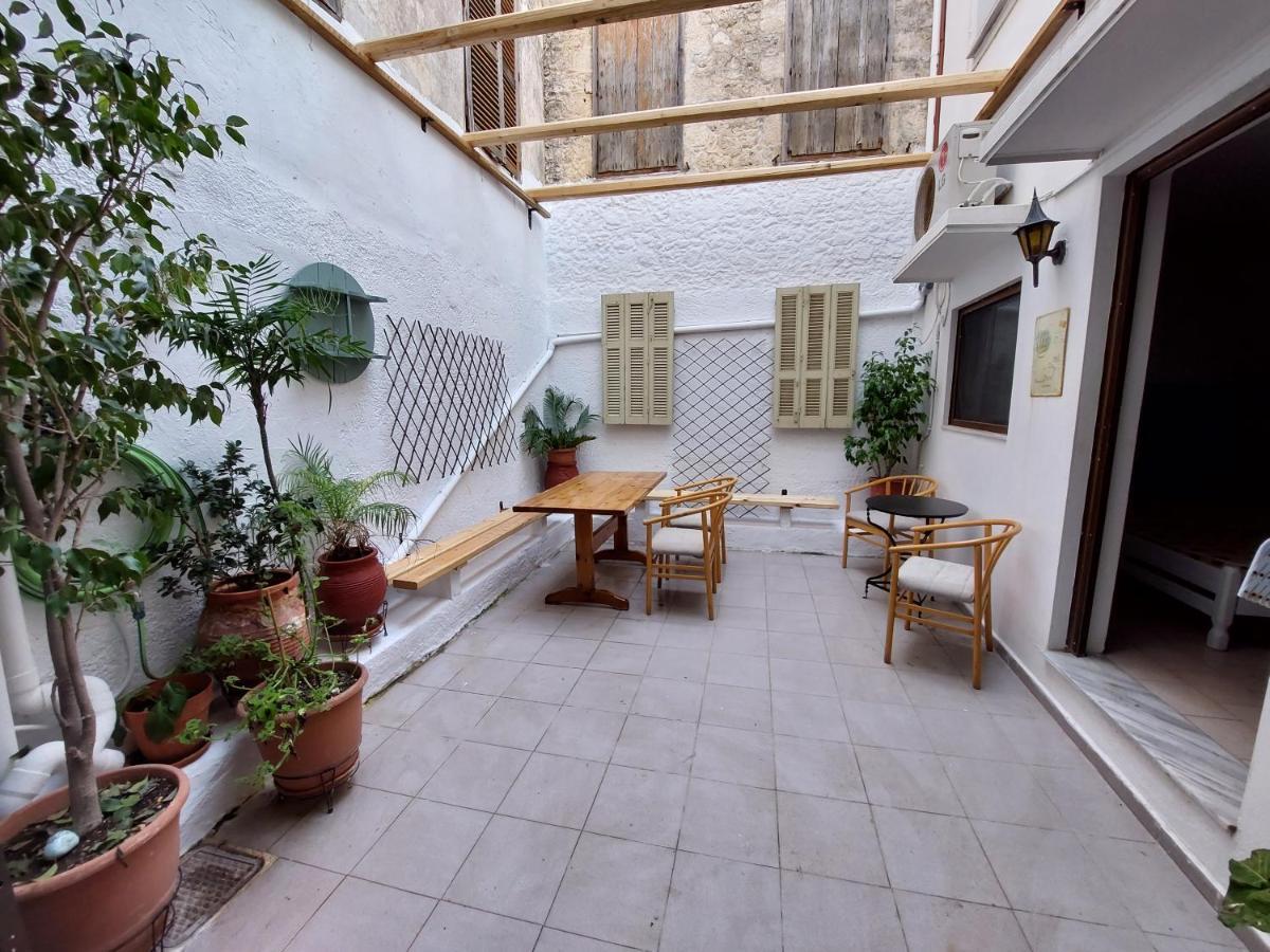 Old Town Tales Apartments Rhodes City Exterior foto