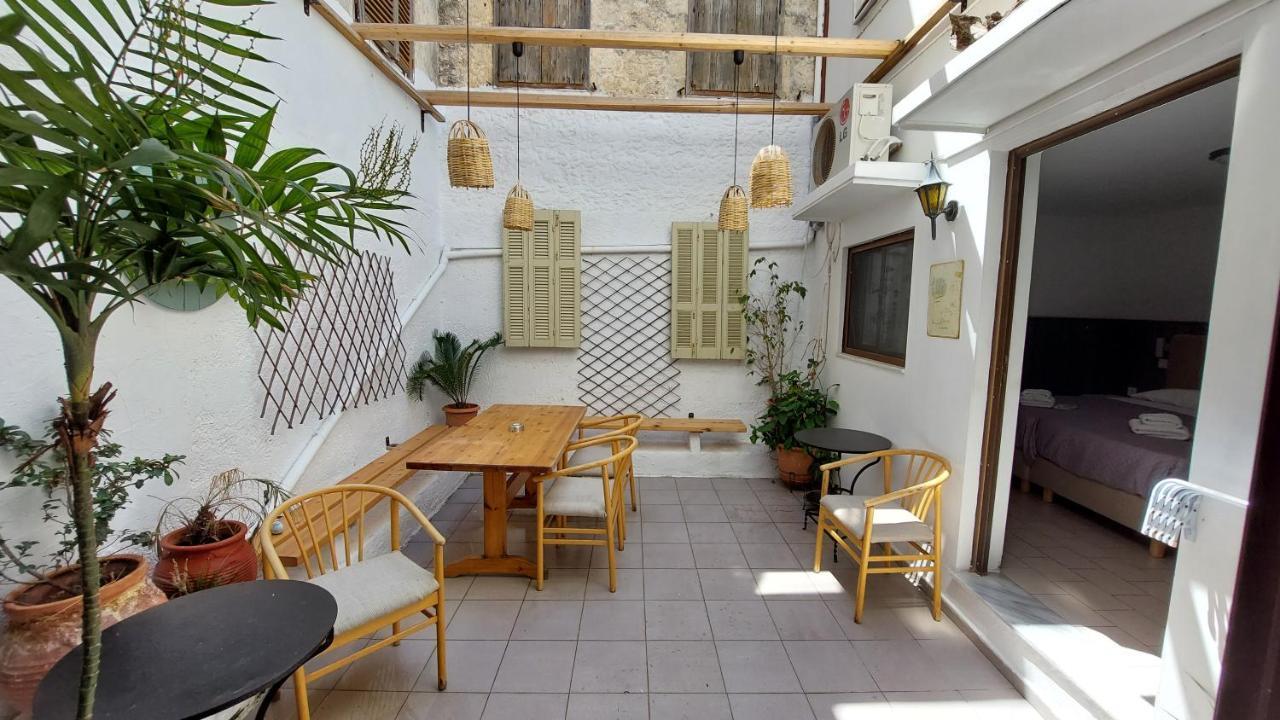 Old Town Tales Apartments Rhodes City Exterior foto