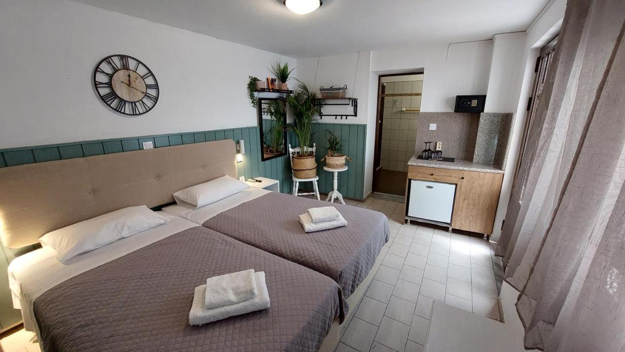 Old Town Tales Apartments Rhodes City Exterior foto
