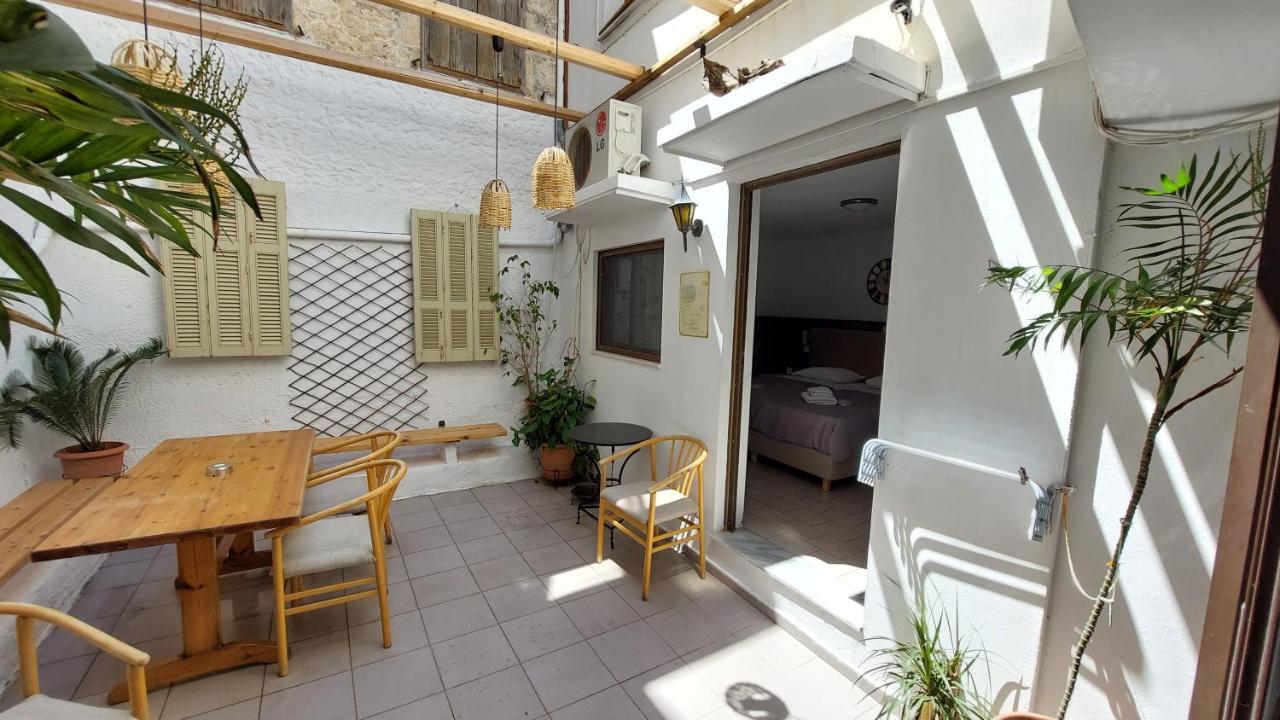 Old Town Tales Apartments Rhodes City Exterior foto